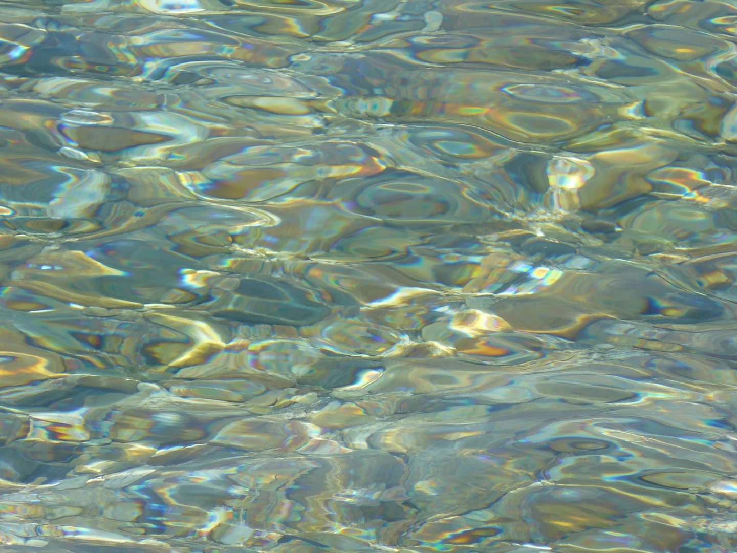 Refractive caustic network