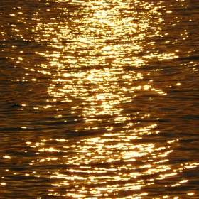 Sun glitter arcs