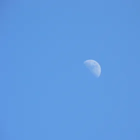 Day moon