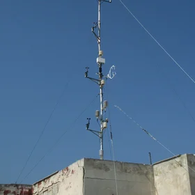 Flux tower