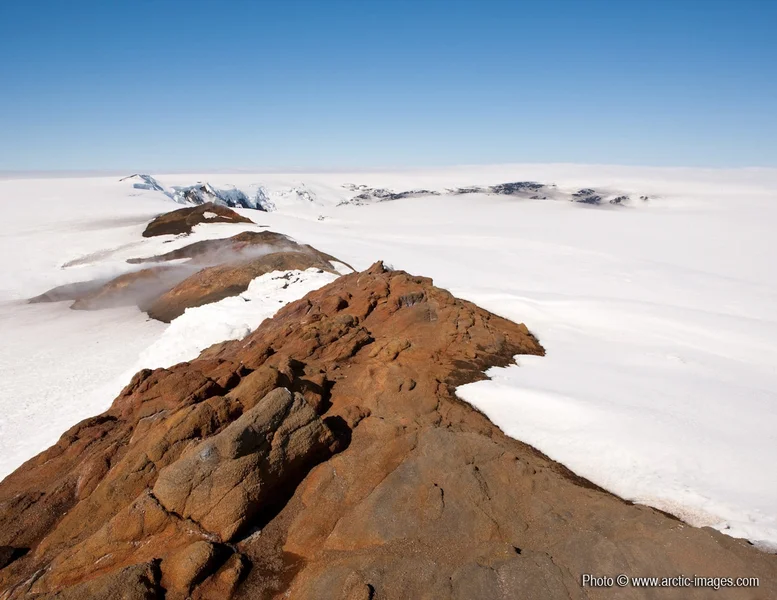 Grimsvotn volcano, Vatnajokull Ice Cap, Iceland