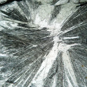 Chloritoid discoman