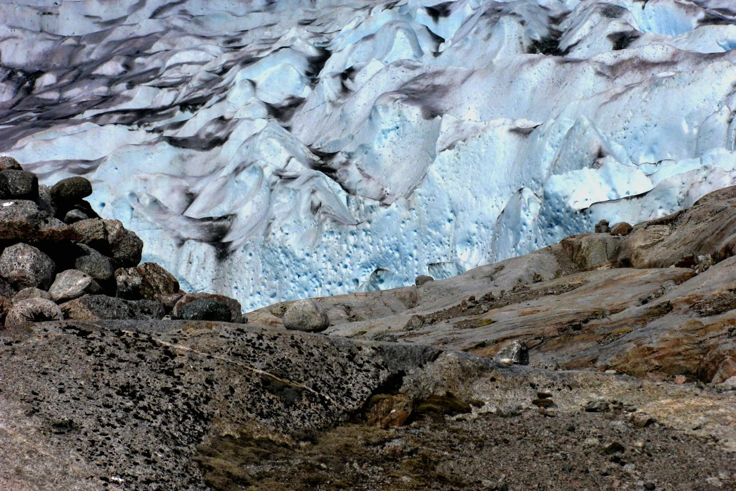 Glacier and rocks