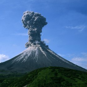 Karymsky volcano, 2004
