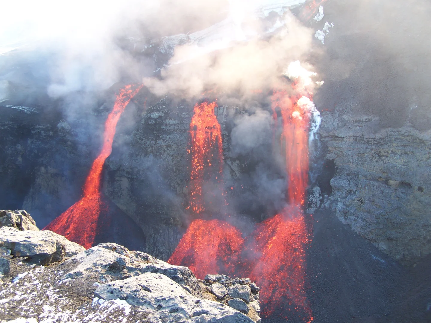 Lavafall at Fimmvörðuháls (Eyjafjallajökull, Iceland)