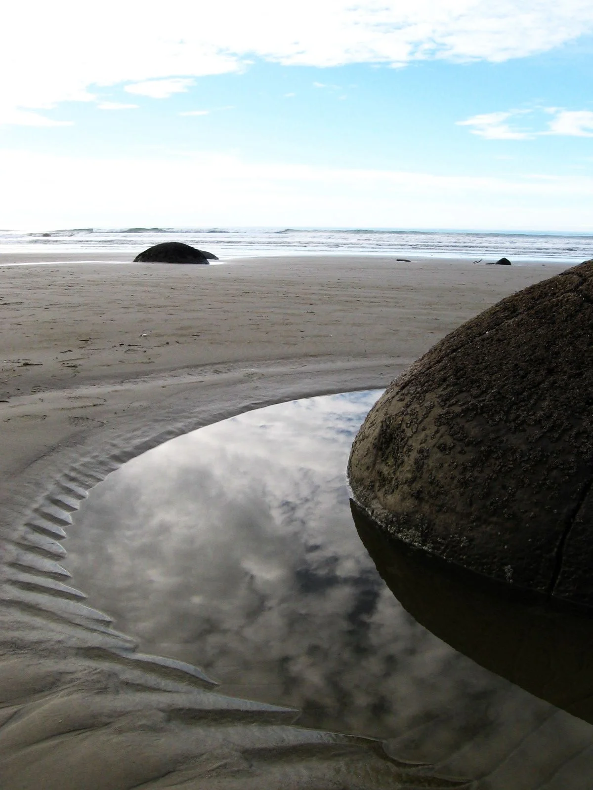 Moeraki Boulder