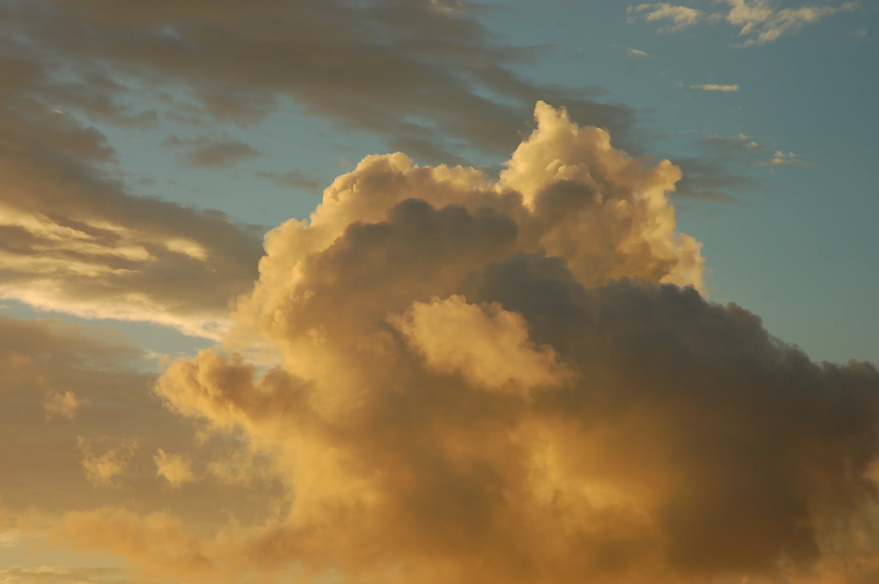 Tropical sunset cloud