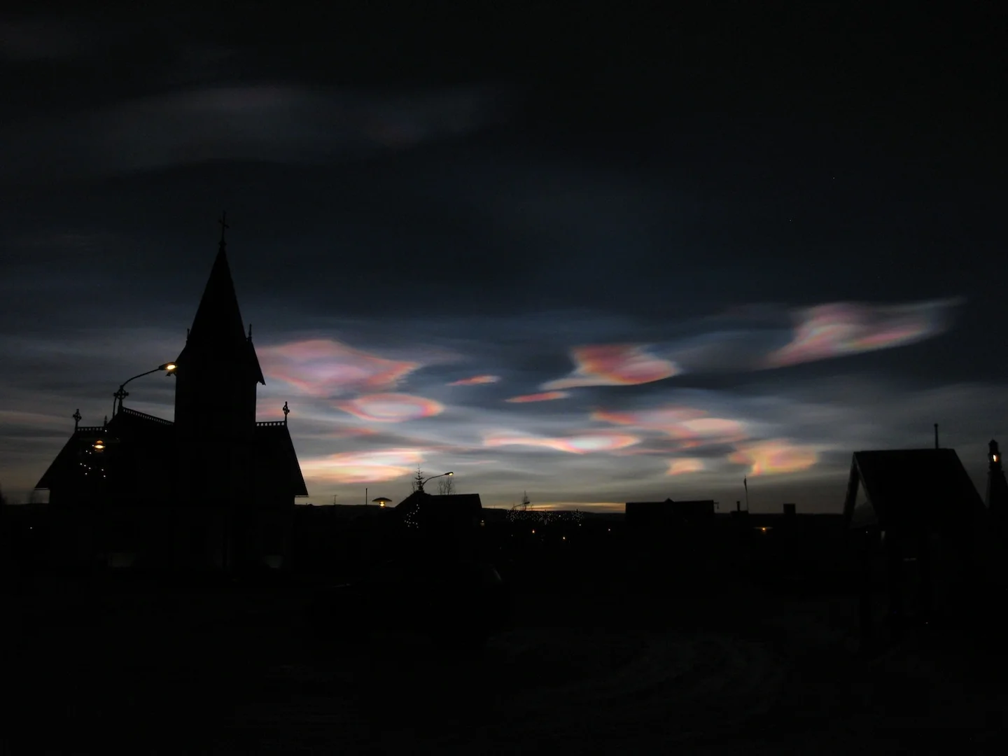 Nacreous clouds in Husavik