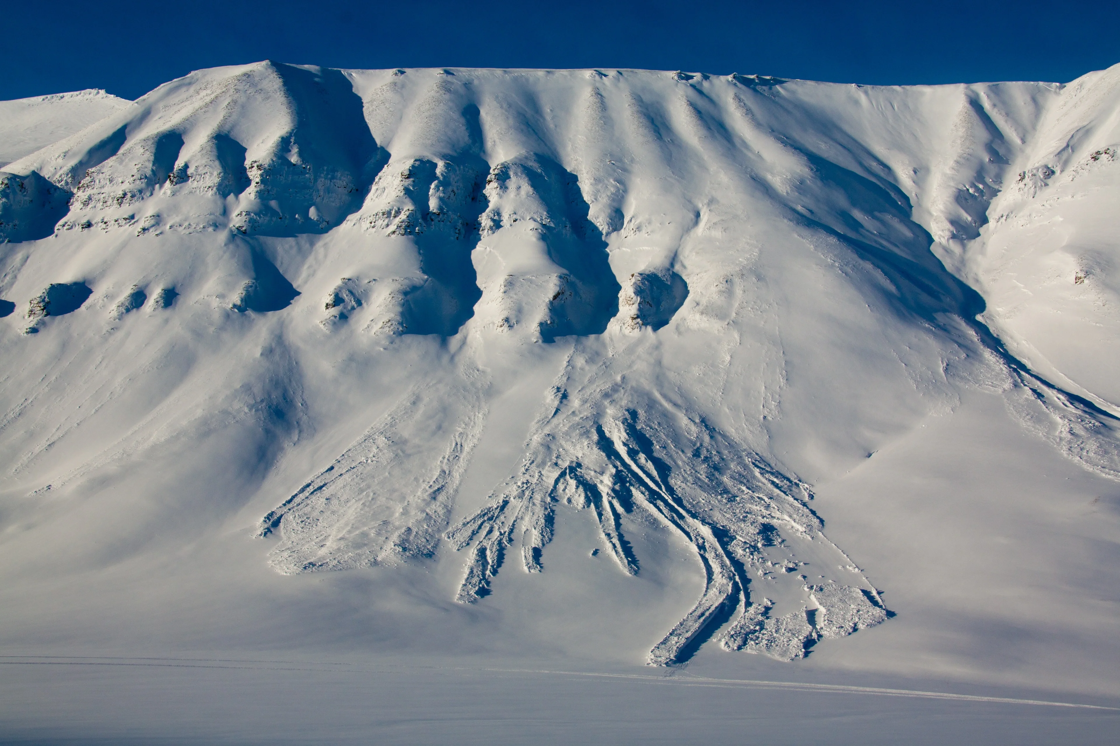 Wet slab avalanche