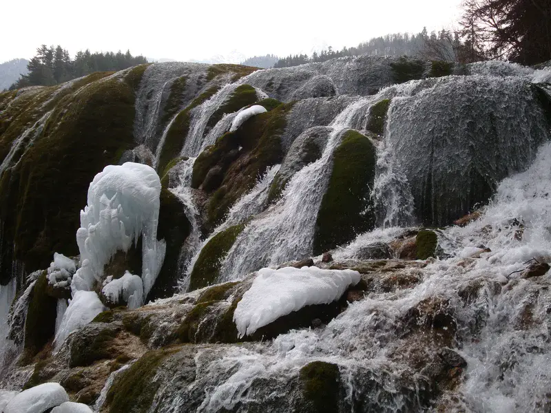 Freezing waterfall at Jiuzai-1