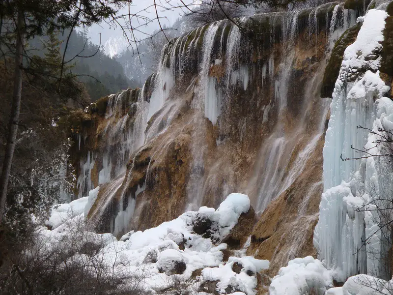Freezing waterfall at Jiuzai-2
