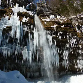 Delayed groundwater recharge - Pericnik waterfall
