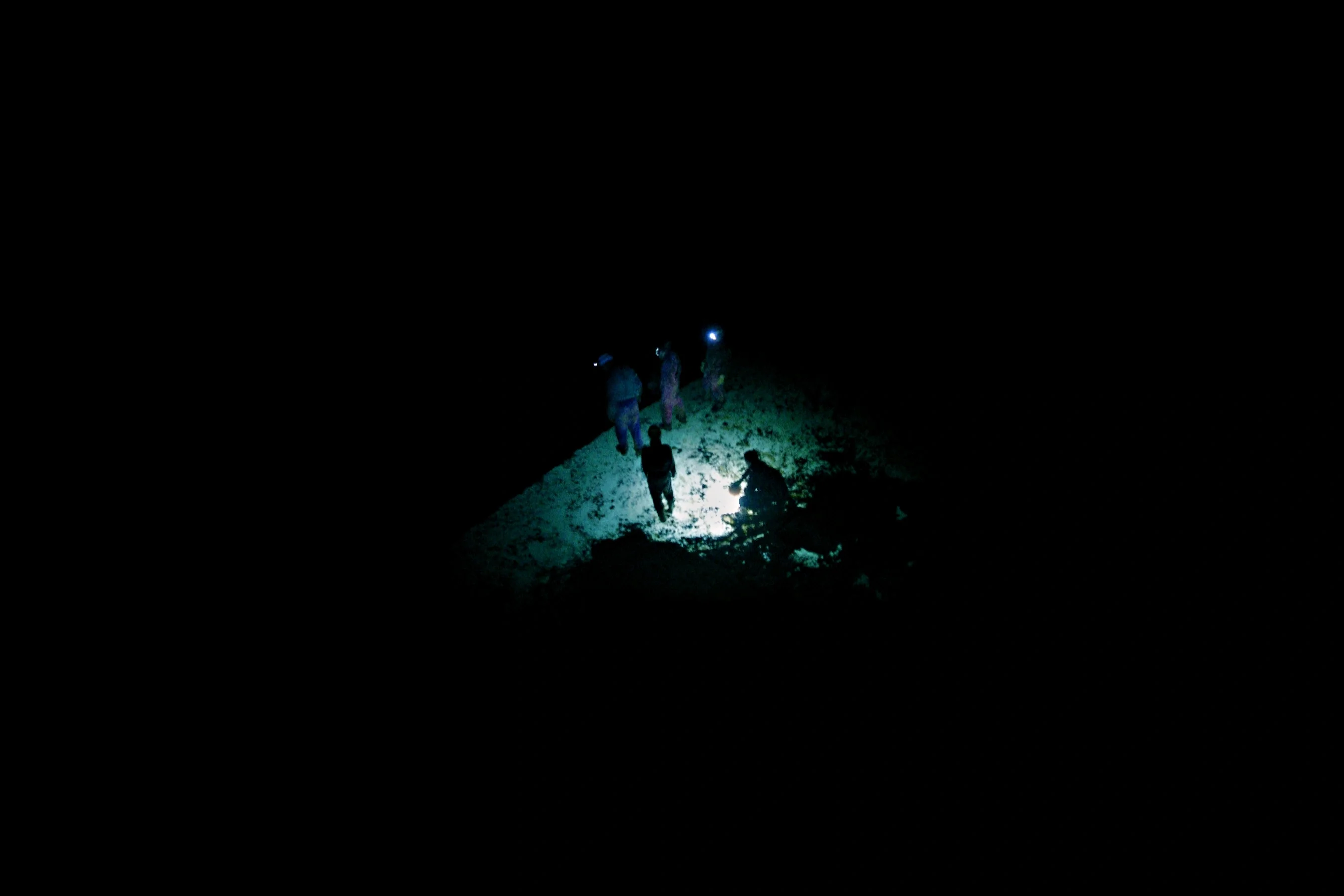 Speleologists on ice