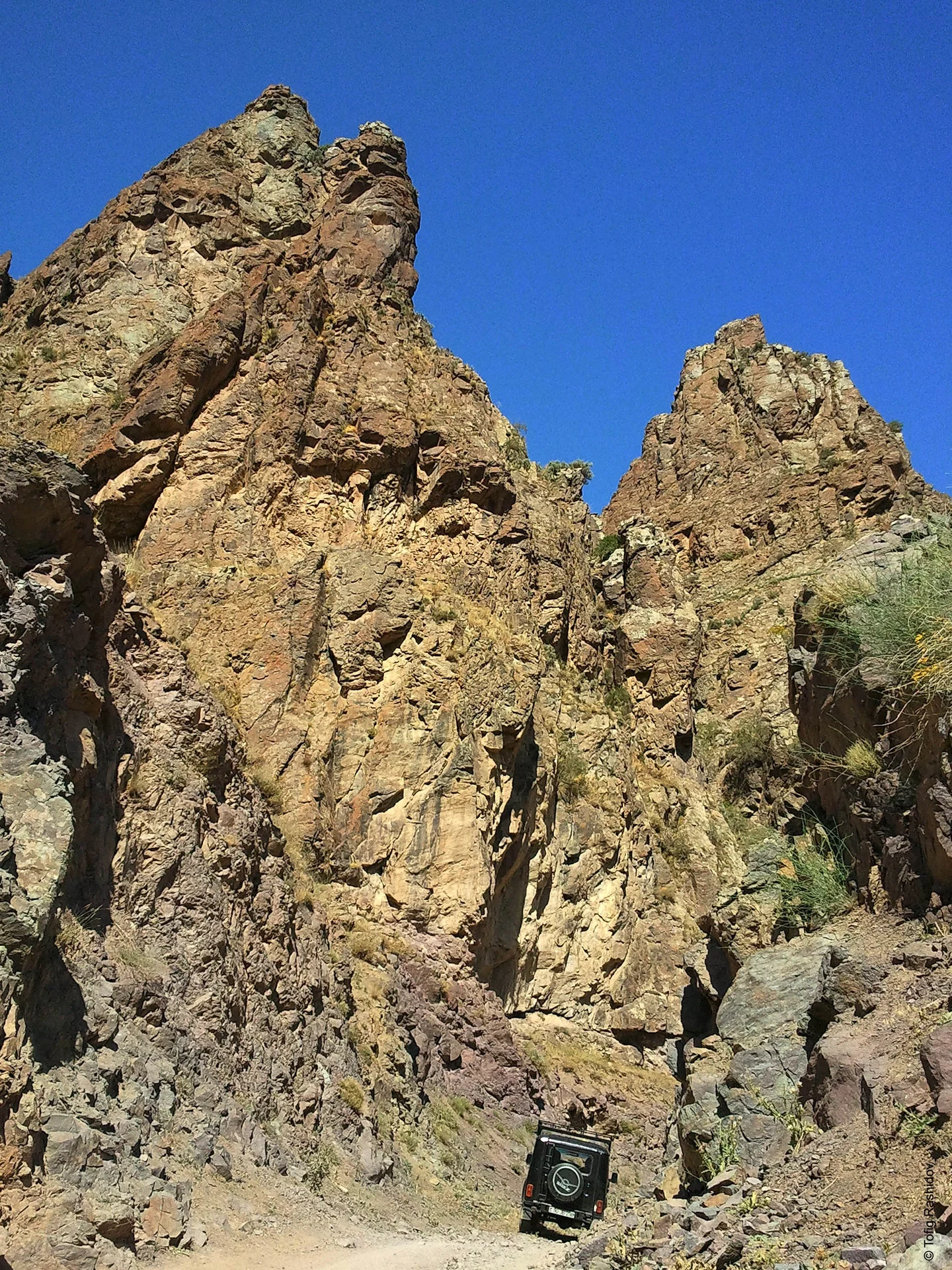 Rock massif