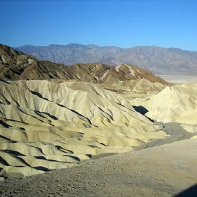 No  Man`s  Land (California)