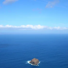 Floating rock, Canary Islands