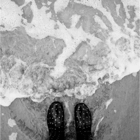 The ocean prevents any damage in soul.