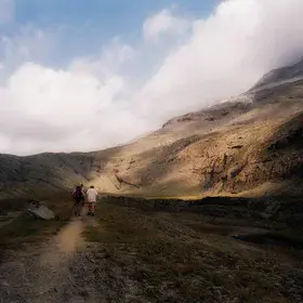 Looking for Rolando's Breach through the Pyrenees
