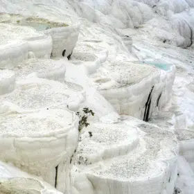 Pamukkale (cotton castle)