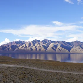 Lake Tangra Yum Co
