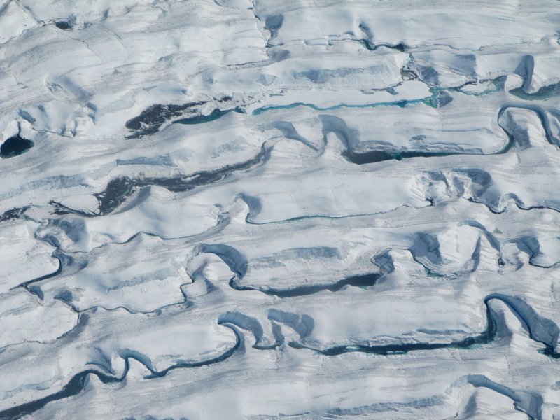 Contorted Streams on the Gates Glacier