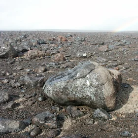 The dry side of stones and the rainbow