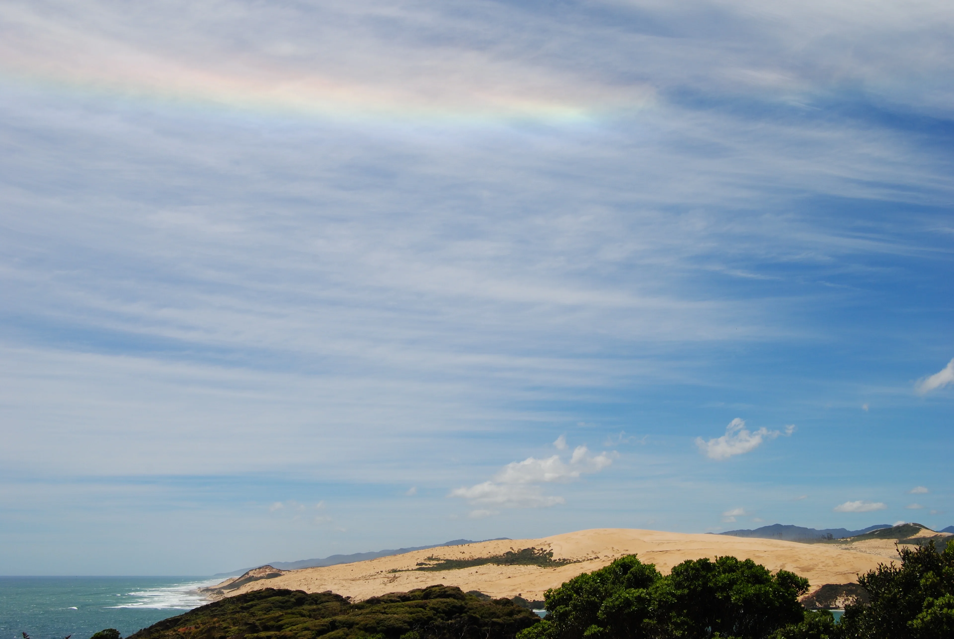Rainbow in ice clouds