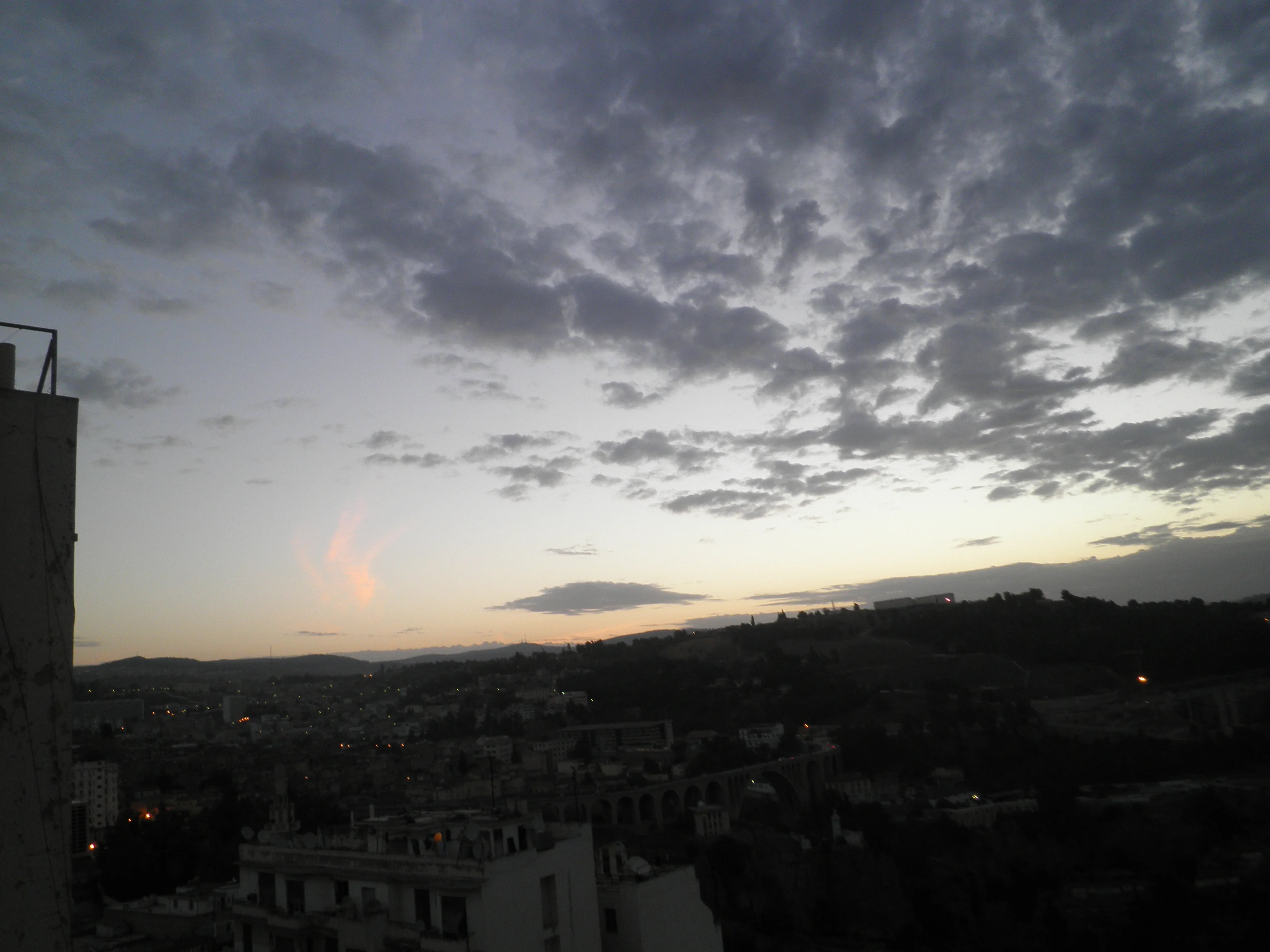 The sunset light reflection on the Cirrus clouds on Constantine city