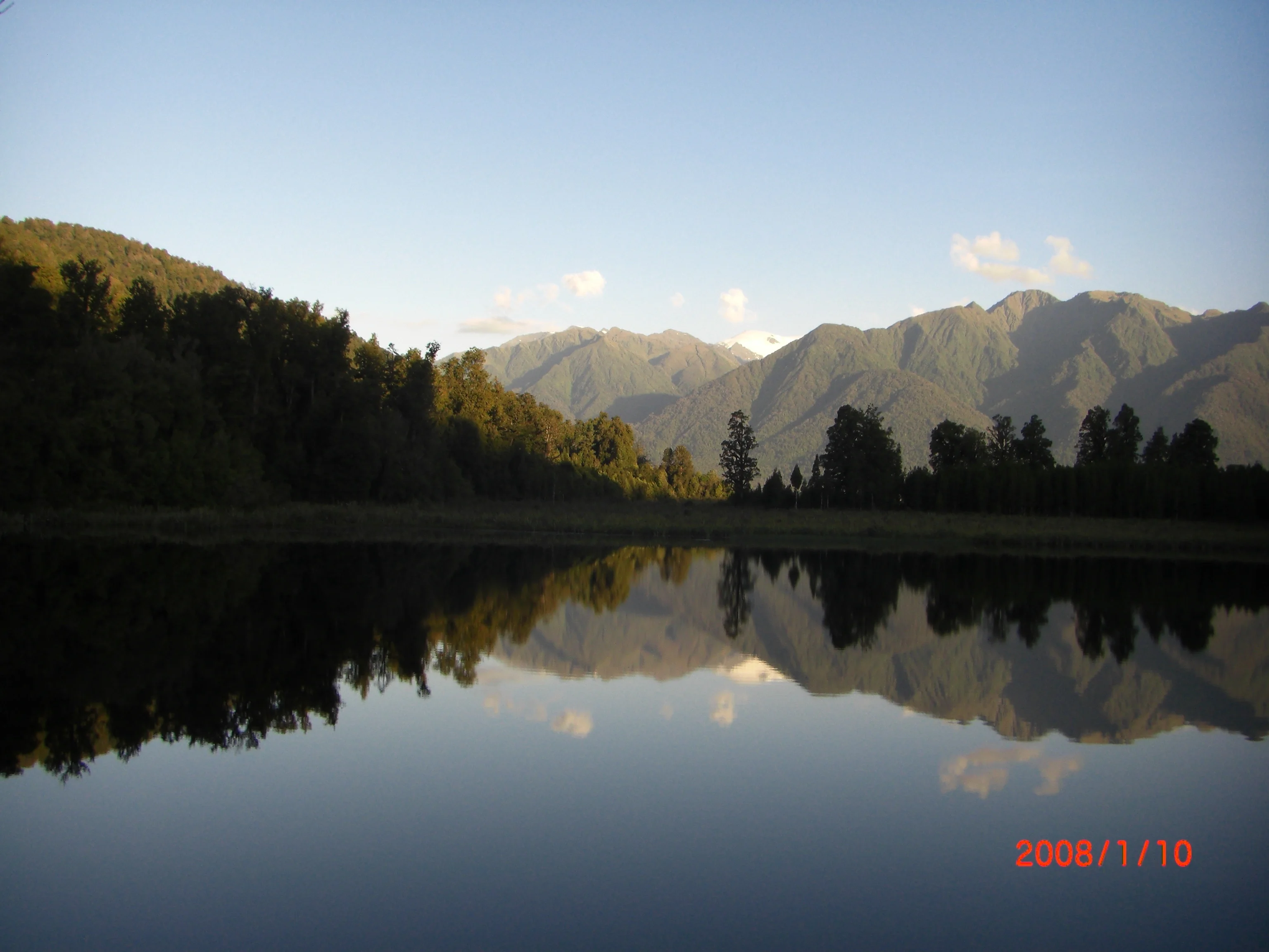 Mirror-like lake