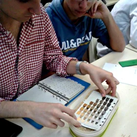Soil color determination in the laboratory