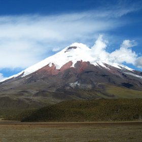 Active stratovolcano (Cotopaxi)