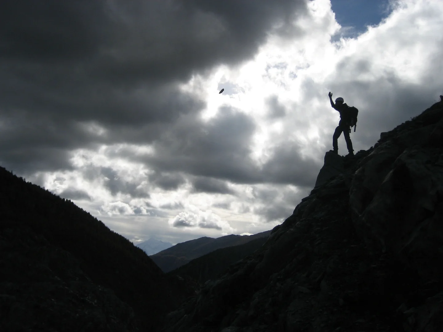 Flying Rocks 