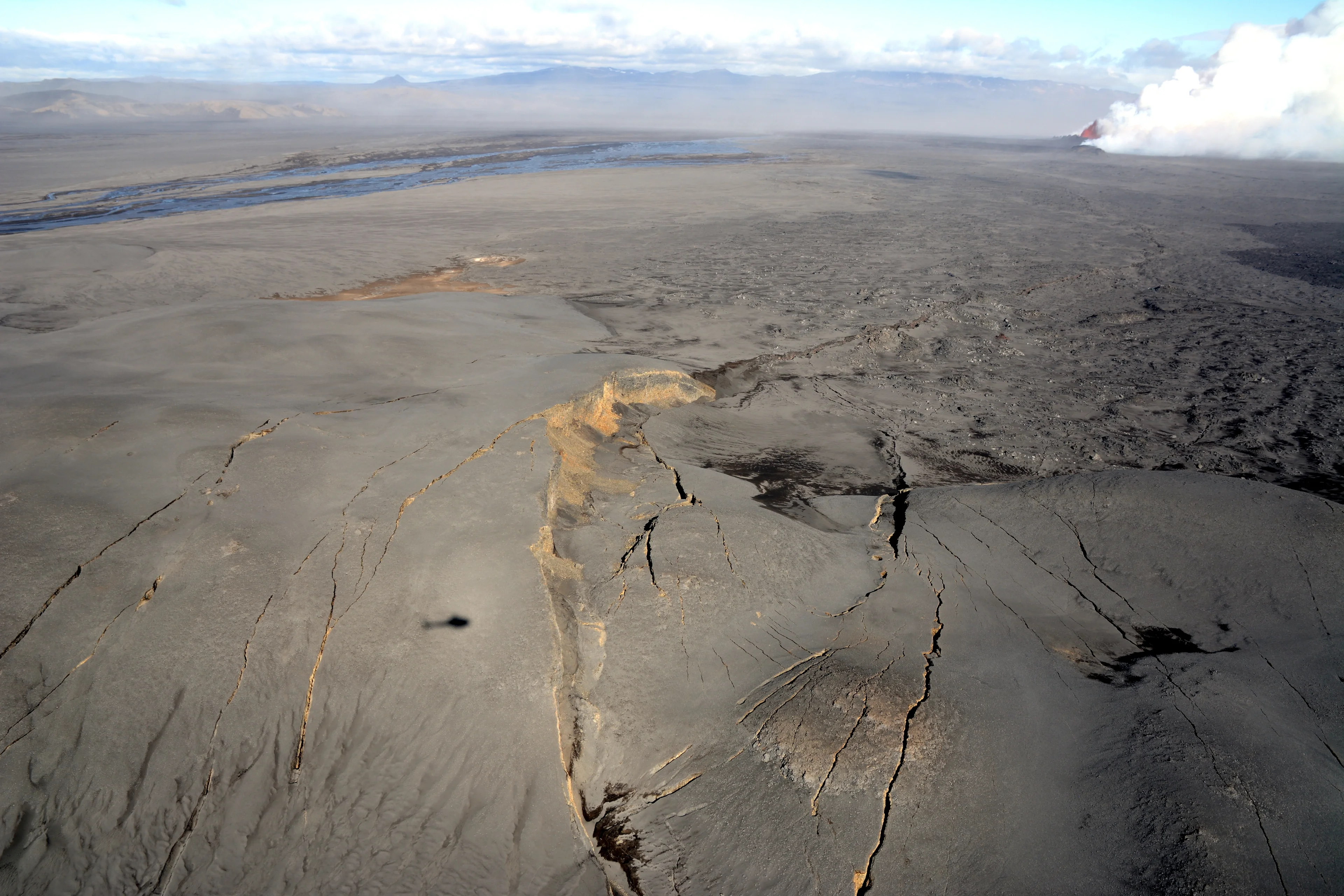 Faulting above a dyke intrusion