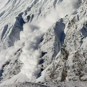 Annapurna Snow Avalanche