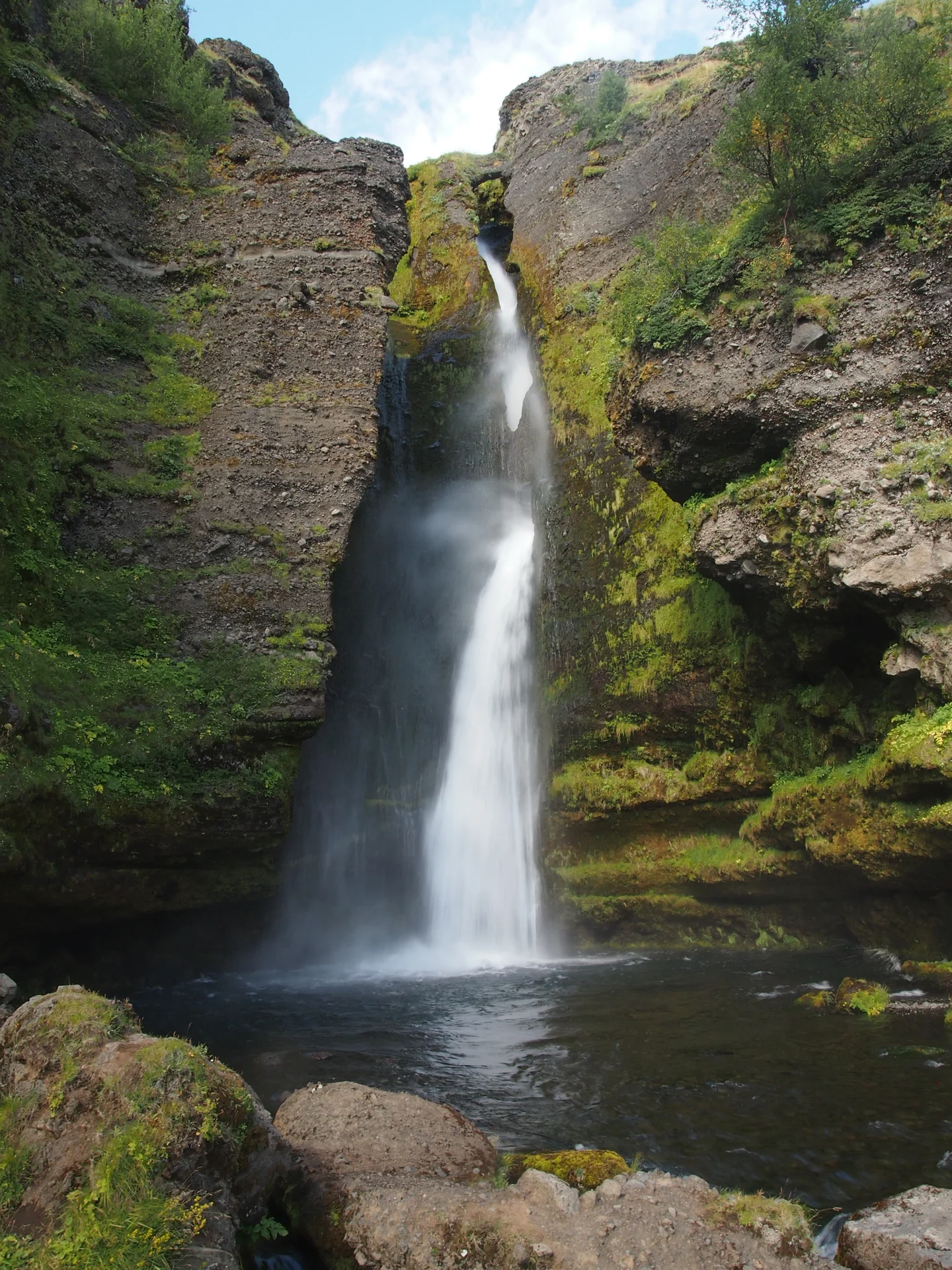 Gluggafoss - Window Falls
