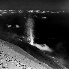 Strombolian eruption