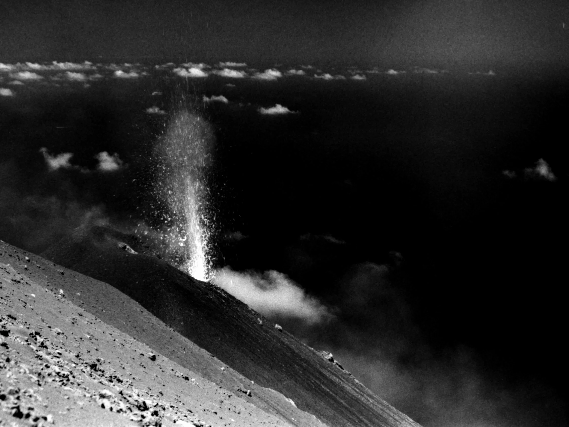 Strombolian eruption