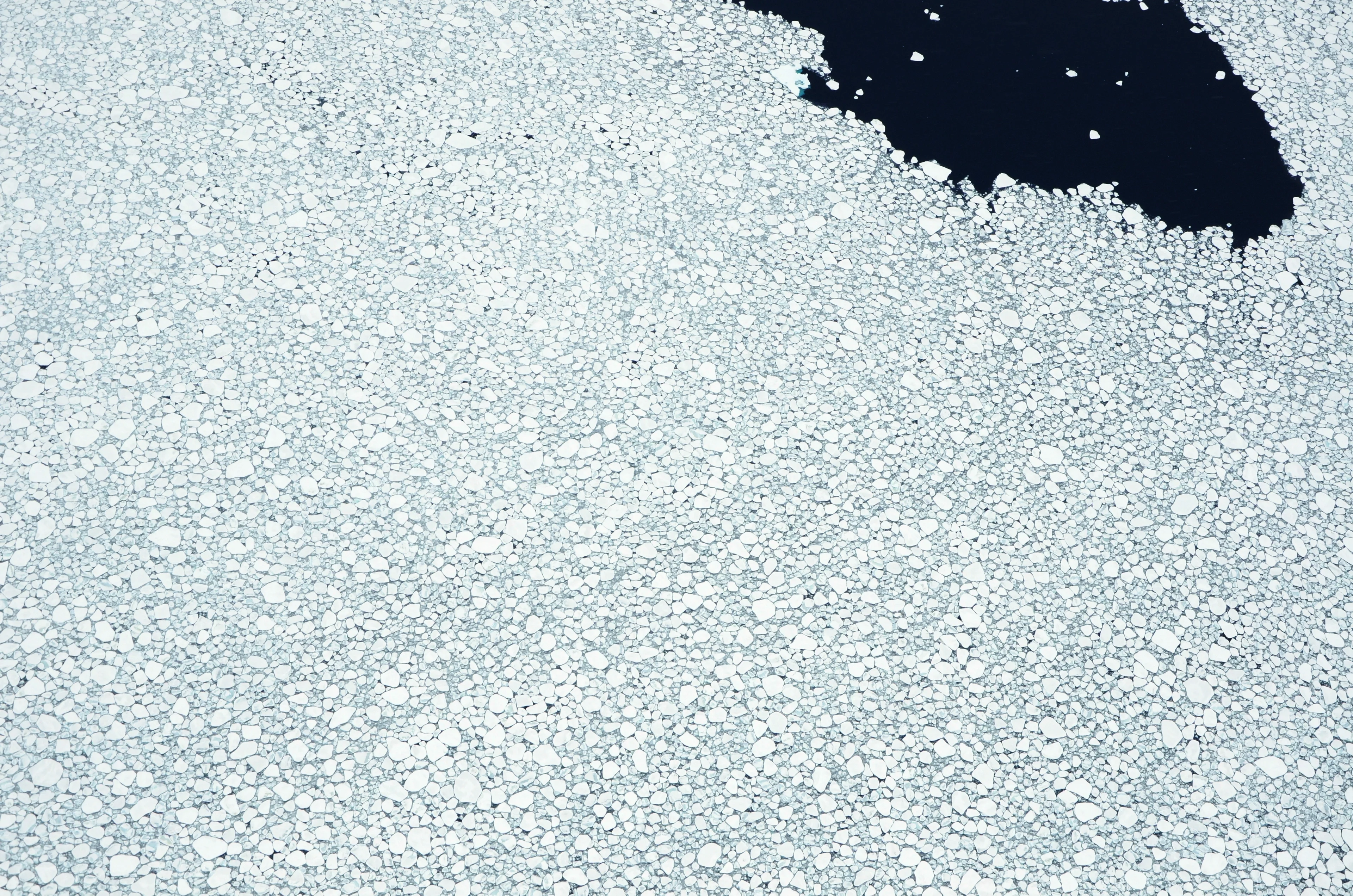 Ice floe pattern