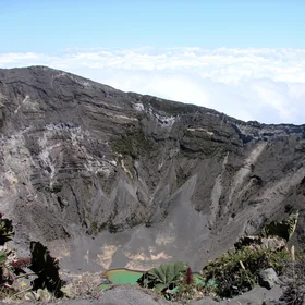 Irazú Volcano above clouds