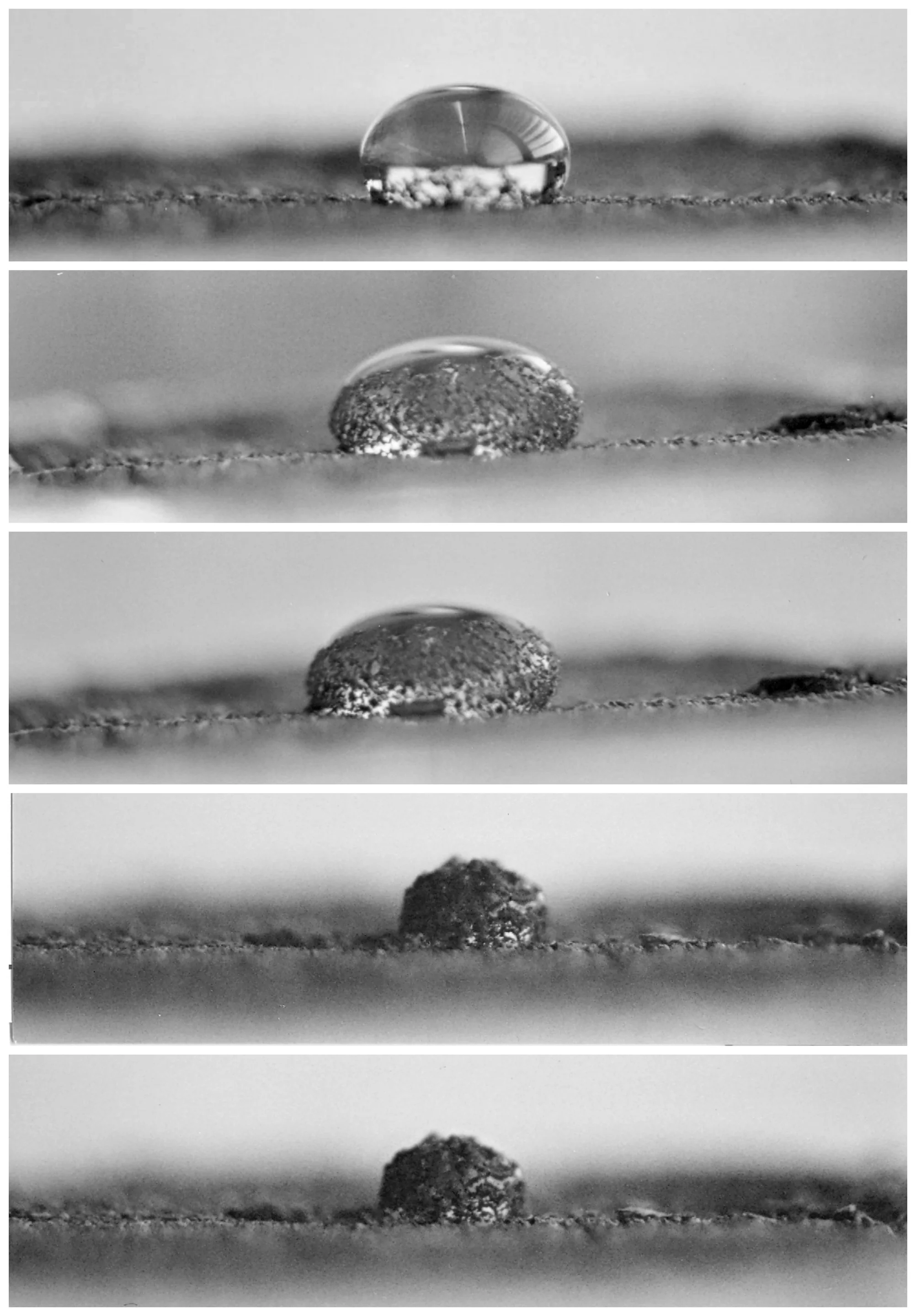 Infiltration of a water drop in a hydrophobic soil surface