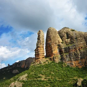 Mallos de Agüero