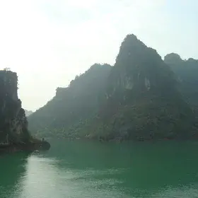 Hạ Long Bay's emerald waters