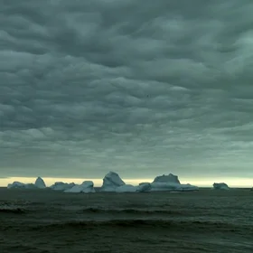 Undulatus asperitus clouds over Disko Bay, West Greenland