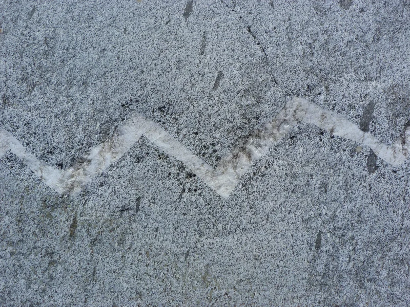 ZigZag Crack
