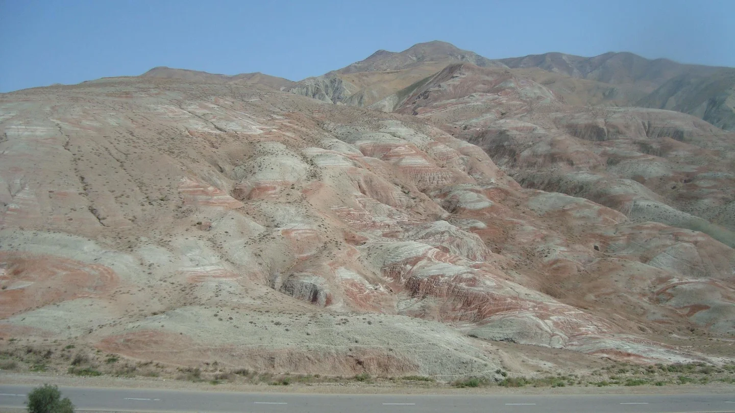 Variegated mountain