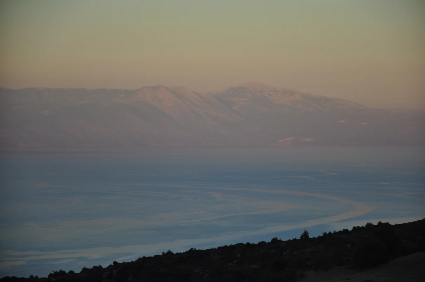 Quiet gulf