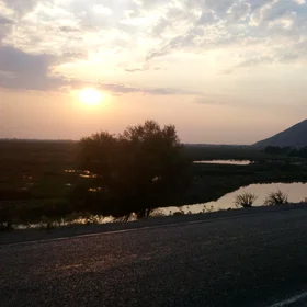 in front of the Dinar Fault