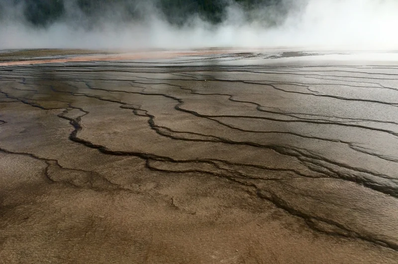 Warm earth