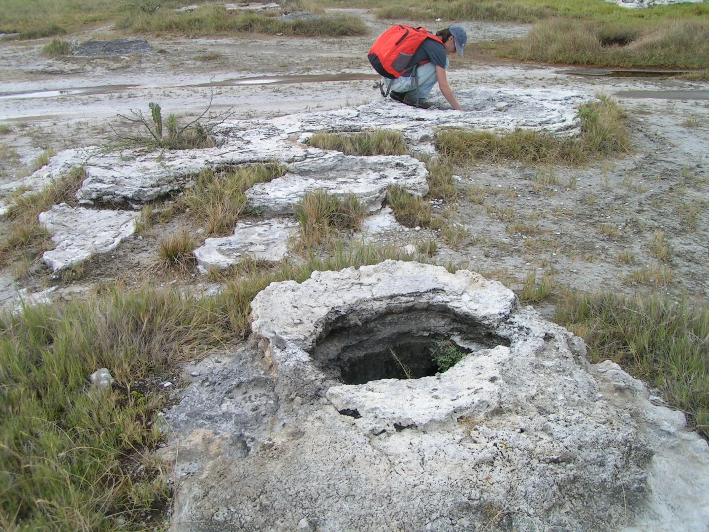 Active and dormant hot springs