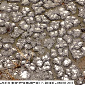 Cracked geothermal soil
